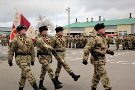 В войсковой части 3504 состоялась церемония вручения боевого знамени